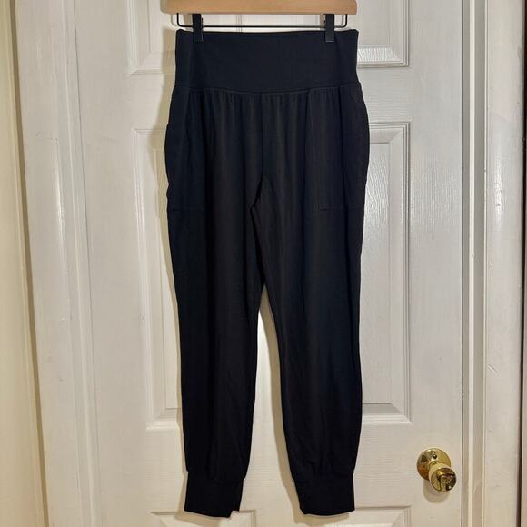 Athleta Salutation High Rise Jogger in Powervita (Black) Size M - Picture 2 of 13
